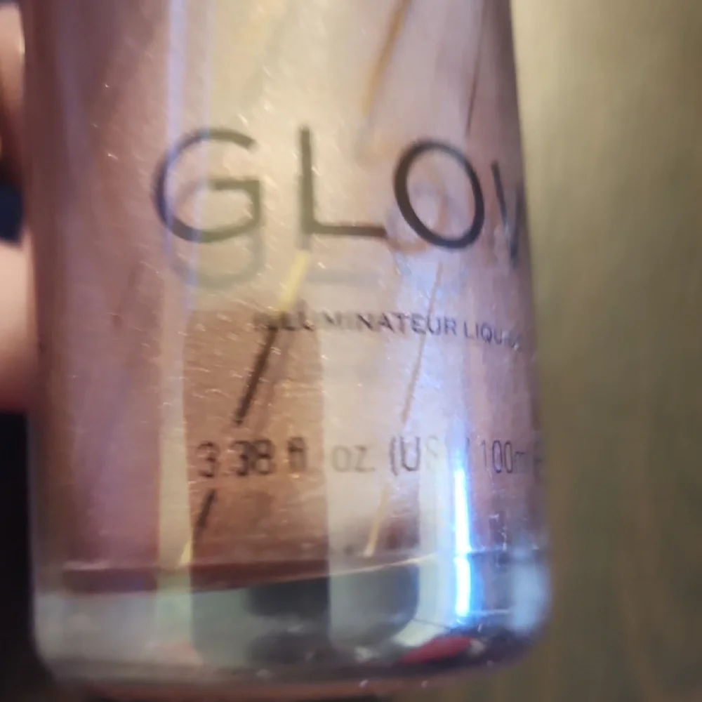 Revolution Molten Body Glow - Radiant Bronze